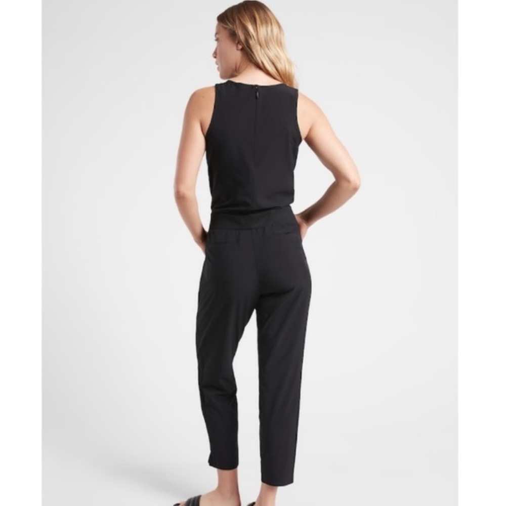 NWT Athleta Classic Black Brooklynn Jumpsuit - Sz 8
Casual, Work, Travel - Picture 3 of 12
